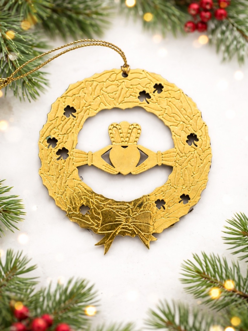 Irish Claddagh Wreath Christmas Ornament Gold Tone Shamrock 3” (RLA Marking)